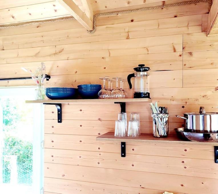 Nuit Insolite En Tiny House Questembert Exteriér fotografie